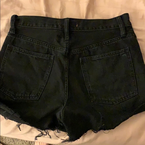 Great condition Madewell high rise shorts - Picture 6 of 7
